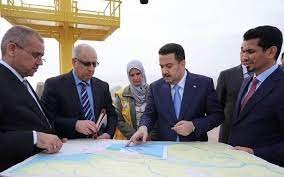 صورة أبرز ما تحدث به رئيس مجلس الوزراء خلال زيارته إلى ميناء الفاو